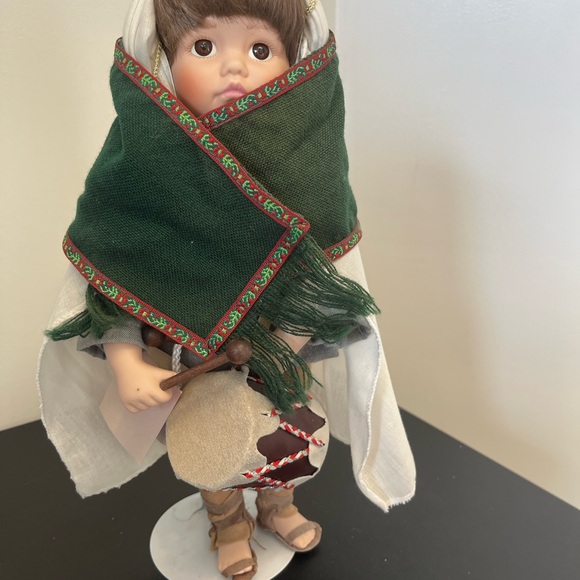 Ashton Drake Little Drummer Boy, Musical - Picture 6 of 6